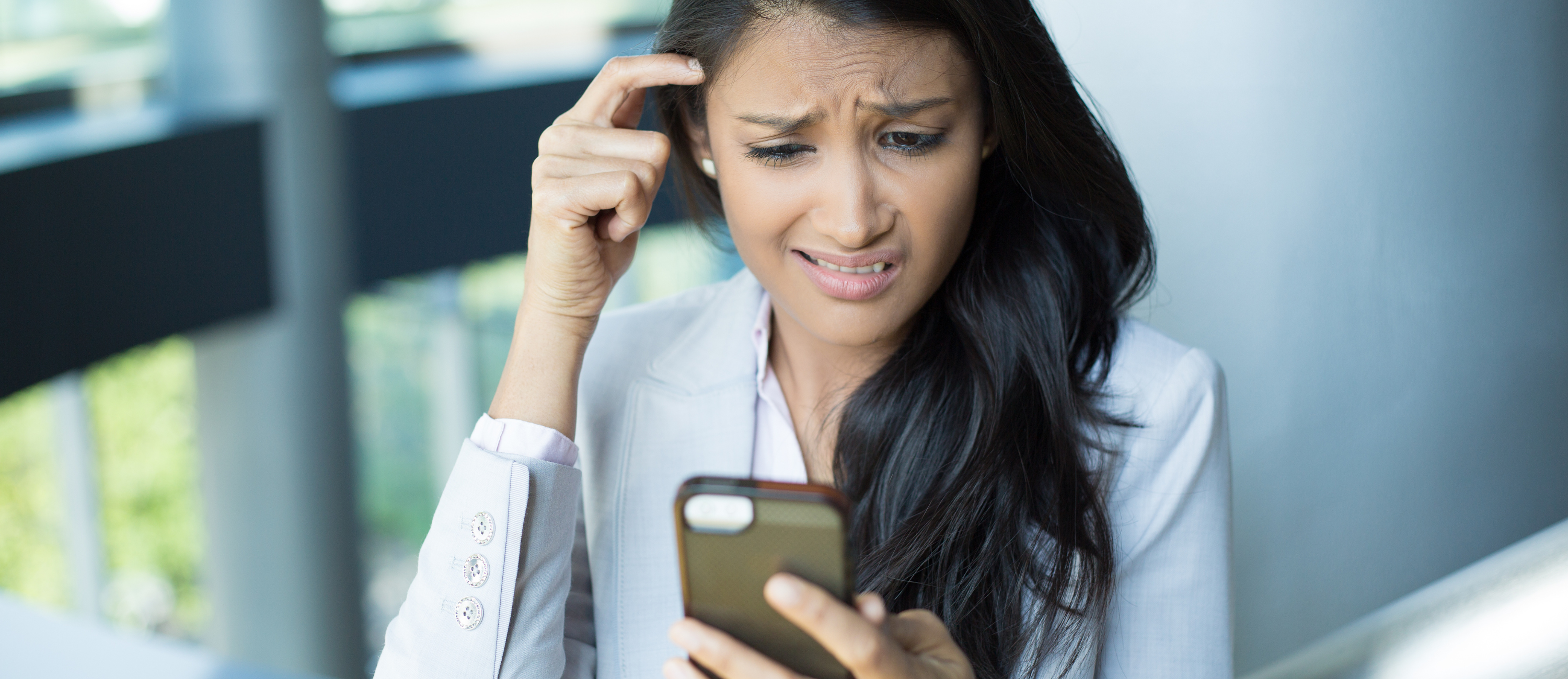 Have you Been Targeted by a Holiday SMS Scam